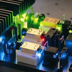 Entwicklung von Scanner- und Lasertechnik von Femotech