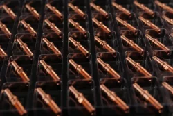 Feinmechanische Komponenten von Femotech