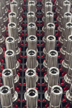 Feinmechanische Komponenten von Femotech